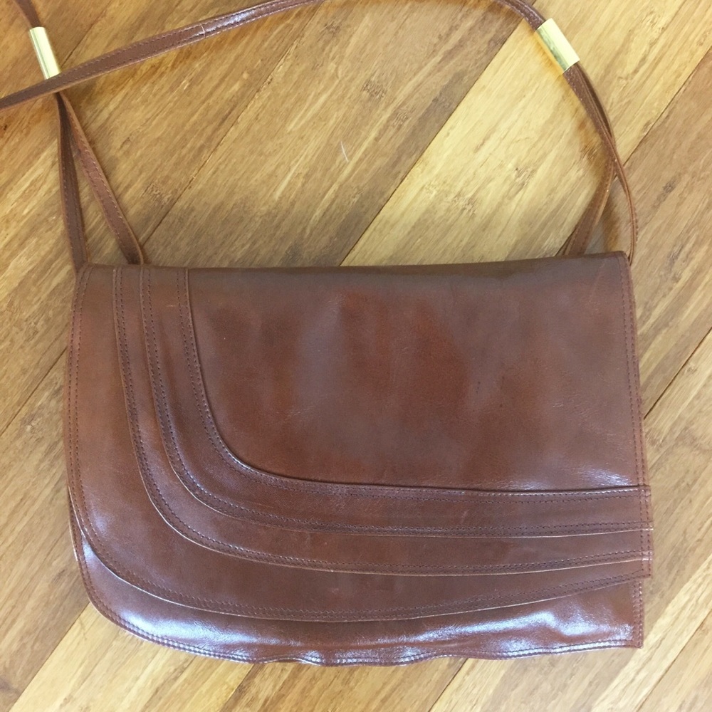 Crowley’s Genuine Leather Vintage Purse